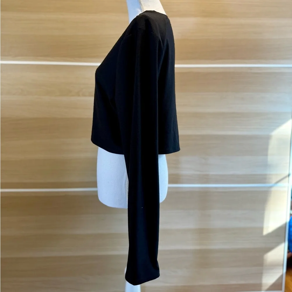 Old Navy Cloud + Ultra Cropped Wrap Front Top